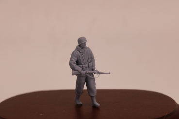 Peddinghaus 3 D Druck 1/35  35F009 Fallschirmjäger im Winterzeug mit Gewehr und Helm