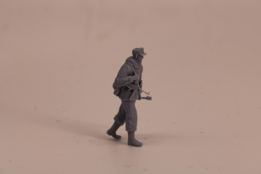 Peddinghaus 3 D Druck 1/35  35F010 Fallschirmjäger mit MP 40 und Schirmmütze