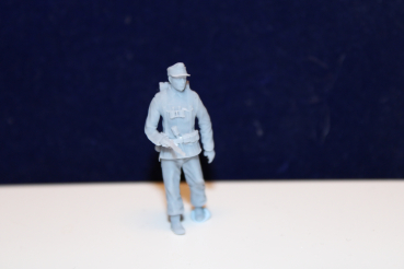 Peddinghaus 3D Druck 1/48  48F021 Waffen SS Grenadier with fieldcap and K 98