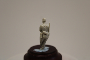 Nordwind 1/48 NWF 017 Deutscher Fallschirmjäger  mit Pfeife