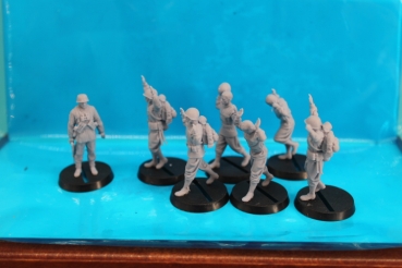 Peddinghaus 3 D Druck 1/72 72F285 6 Russische Gefangene No 2 und 1 Deutscher Soldat