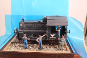 Peddinghaus 3 D Druck 1/48 4531R Köff smal Dieselengine  and 4 Eisenbahner and Decalsheet