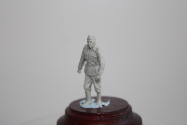 Nordwind 1/48 NWW 061 german NCO artillery crew watching