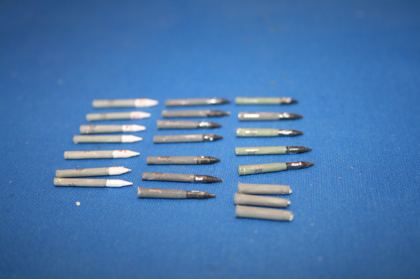 Peddinghaus-Modellbau 1/35 3549 Zinn Munition für den Panzer Iv KwK 40 20 Schuß und Decalbogen