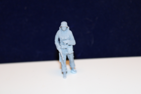 Peddinghaus 3D Druck 48F020 Waffen SS Grenadier with Sturmgewehr 44