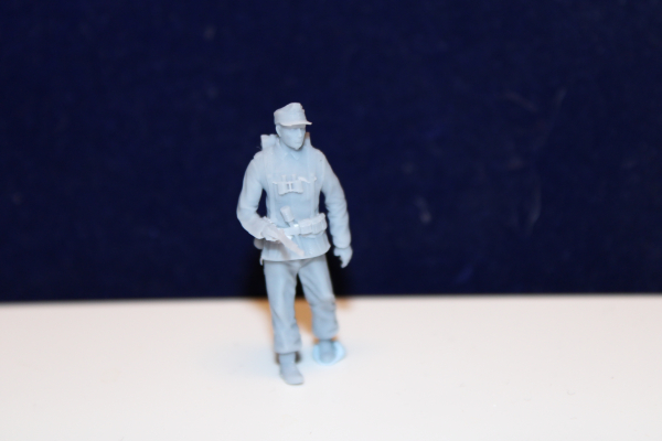 Peddinghaus 3D Druck 1/48  48F021 Waffen SS Grenadier with fieldcap and K 98