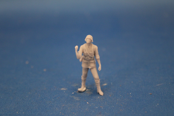 Peddinghaus 3 D Druck 1/48 48F060 crew member for 8,8 cm Pak 43 gunner
