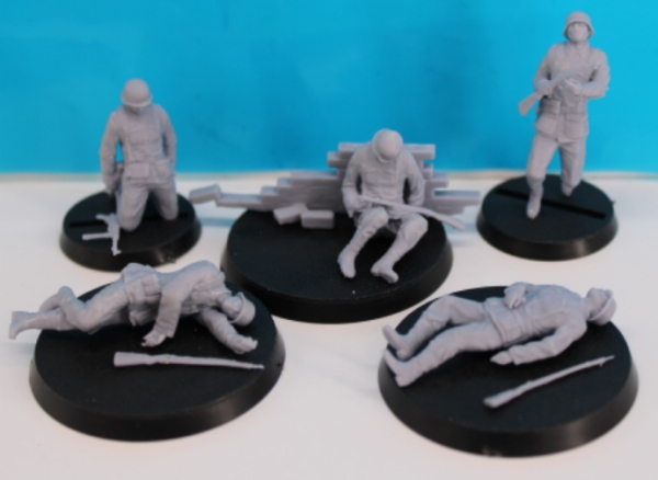 Peddinghaus 3 D Druck 1/72 72F100 5  german soldiers woundet or dead