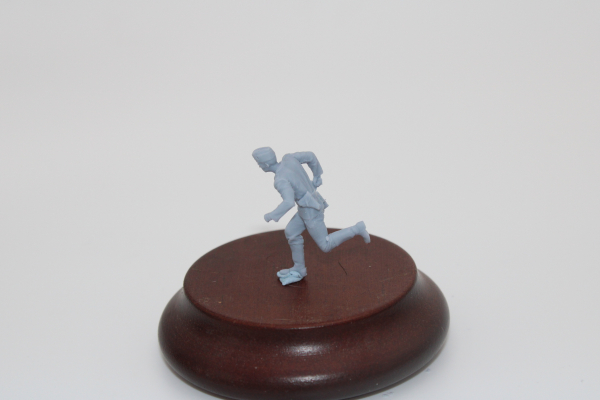 Peddinghaus 3 D Druck 1/48 48F071 Officier running with pistol